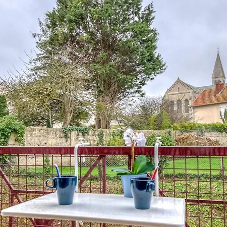 Apartment In A By The Sea Port-en-Bessin-Huppain