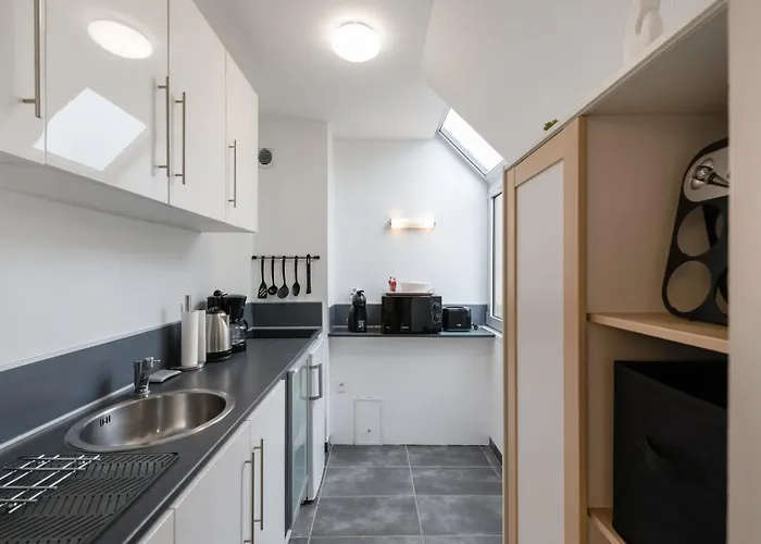 A Port-en-bessin Proche Port-en-Bessin-Huppain